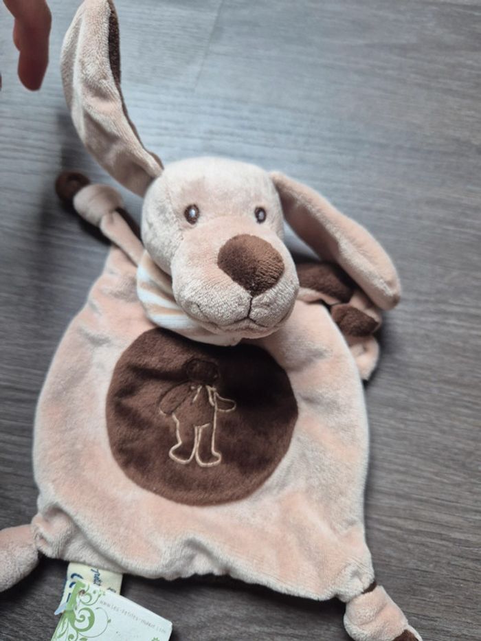 Magnifique peluche chien neuve - photo numéro 3