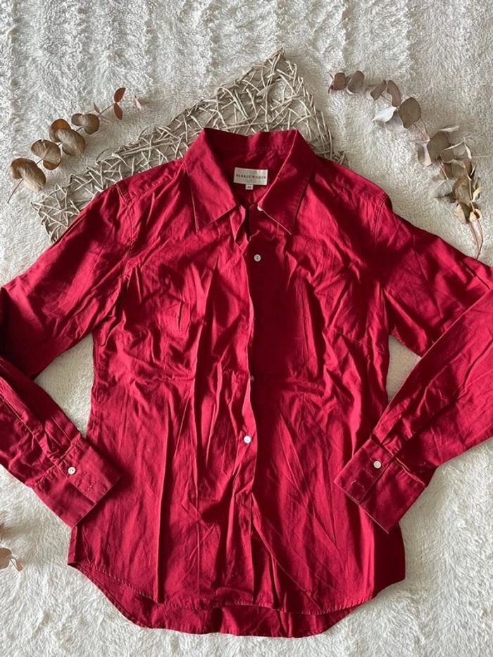 Superbe chemise cintrée rouge
