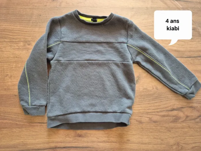 Pull garçon 4 ans