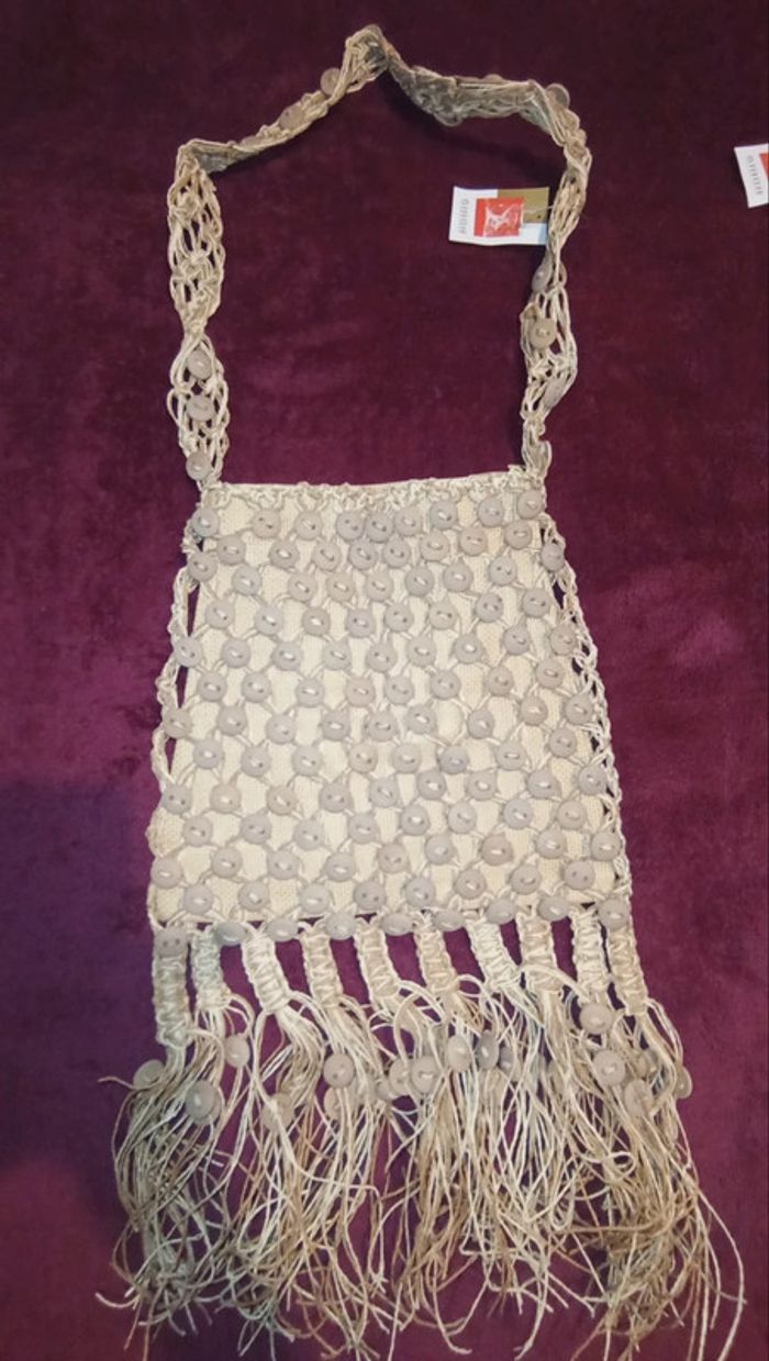 Deux magnifiques sacs a bandoulière avec boutons franges Neufs Giada - photo numéro 2