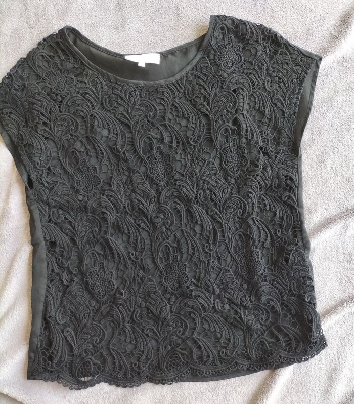 Haut noir motif dentelle - 38 - Sud express