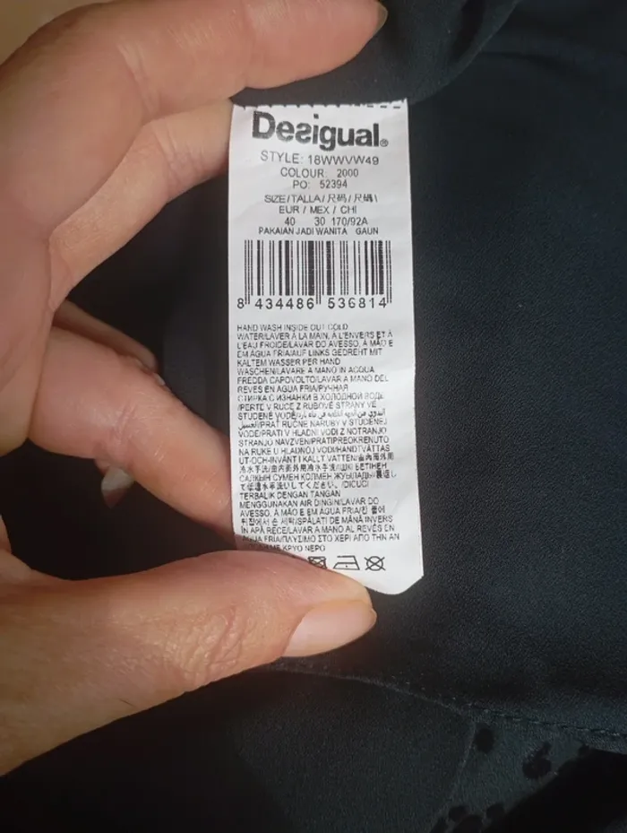 Robe noire Desigual motifs velours - Taille 40 - photo numéro 5