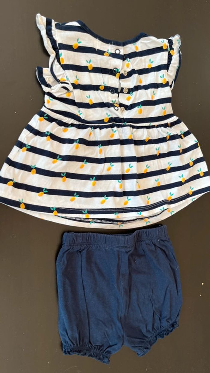 Ensemble 12 mois - photo numéro 3