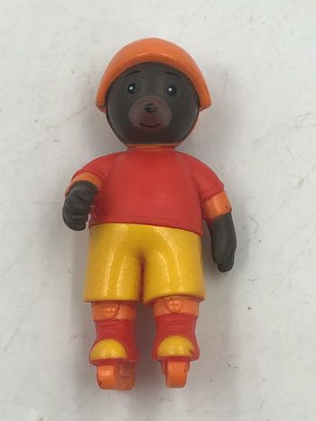 Figurine petit ours brun fait du Roller Bayard 6 cm