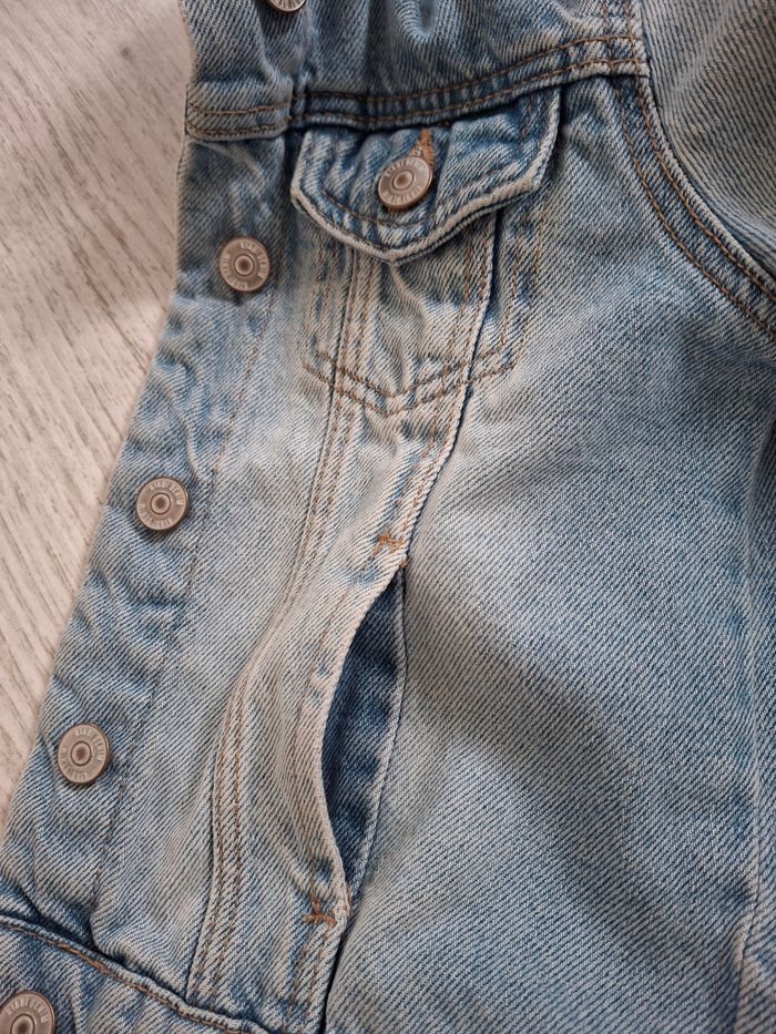 Veste en jean fille bleu clair  Kiabi – 6 ans - photo numéro 6