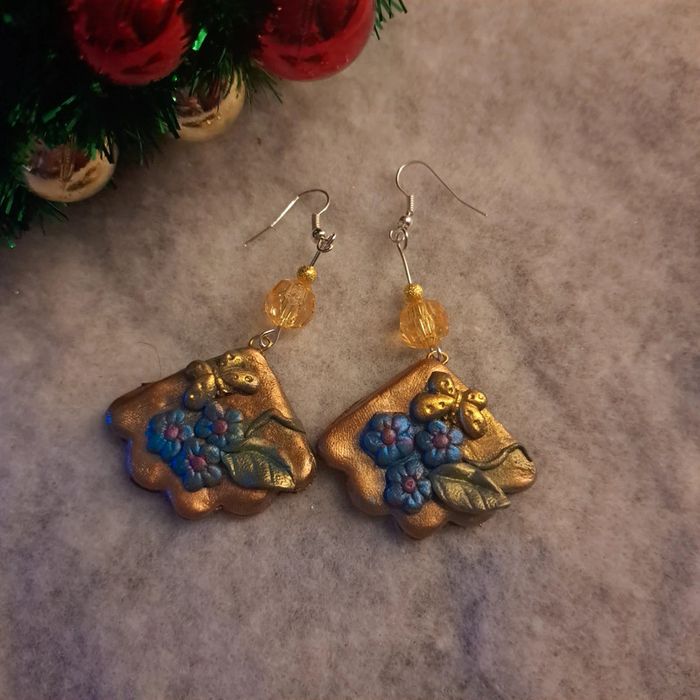 Boucles d'oreilles pendante en pâte polymere multicolore - photo numéro 2