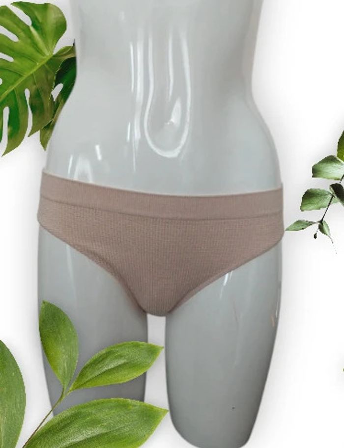 Slip shiny beige rosé