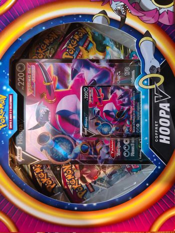 Coffret Pokémon Hoopa V