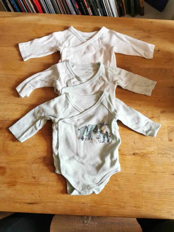 Lot 3 bodys manches longues