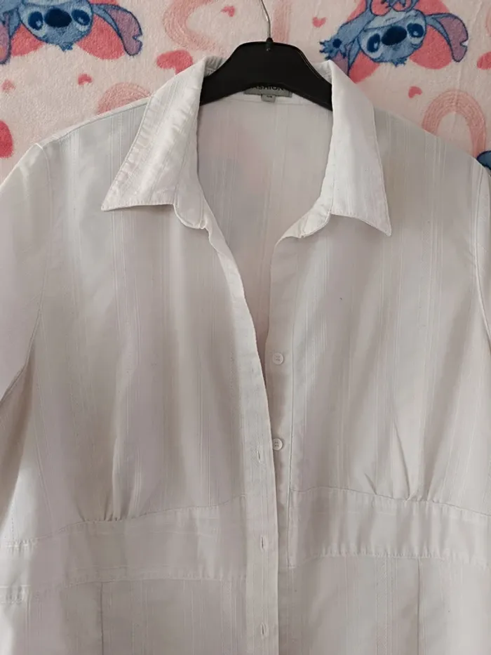 Chemise blanche taille 48 - photo numéro 2