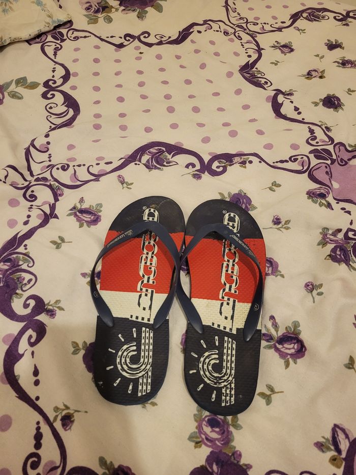 Tong taille 42