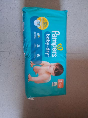 Couche pampers taille 3