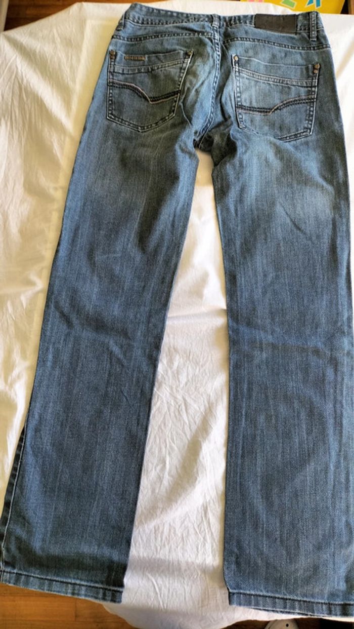 Jean homme taille 40 - photo numéro 2