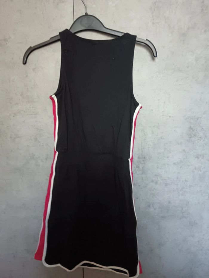 Robe courte - photo numéro 3