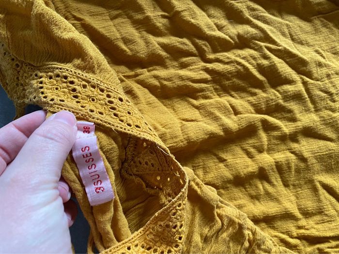 Petit haut moutarde - photo numéro 3