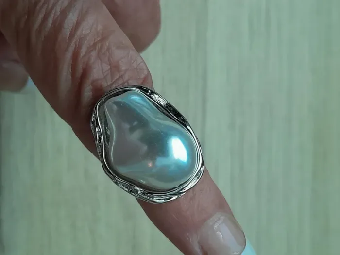 Bague avec grande perle blanche,  réglable,  style Bohème - photo numéro 3