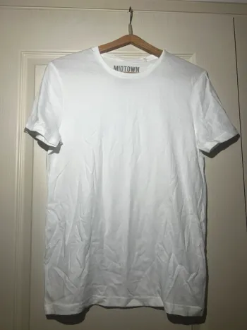 T-shirt Midtown
