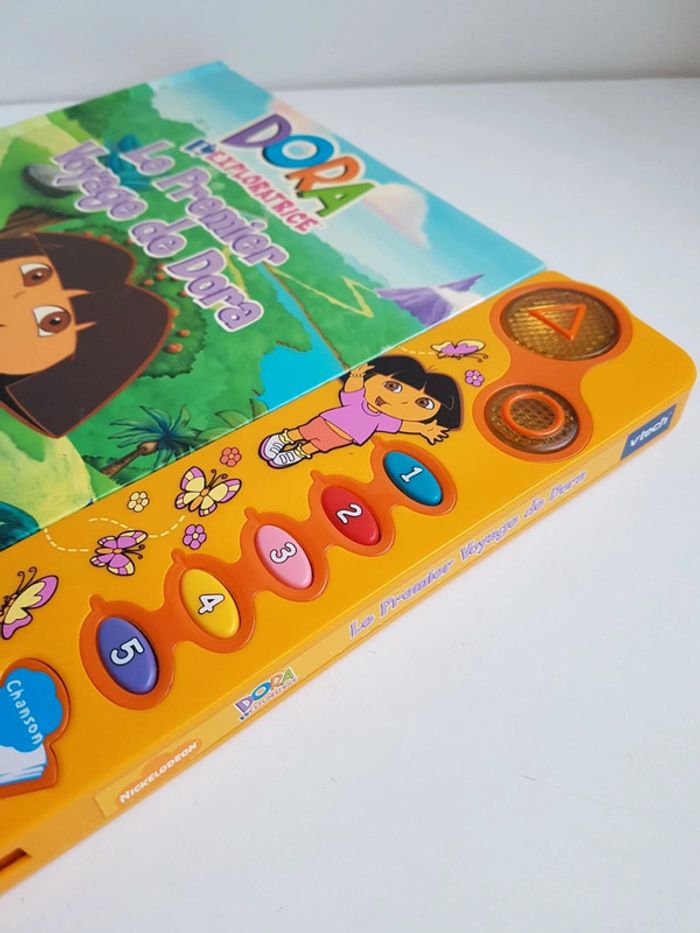 Livre interactif Le premier voyage de Dora l'exploratrice et figurines - photo numéro 17