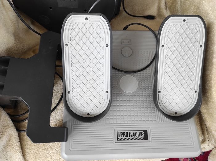 Saitek yoke manettes pedalier et support - photo numéro 4