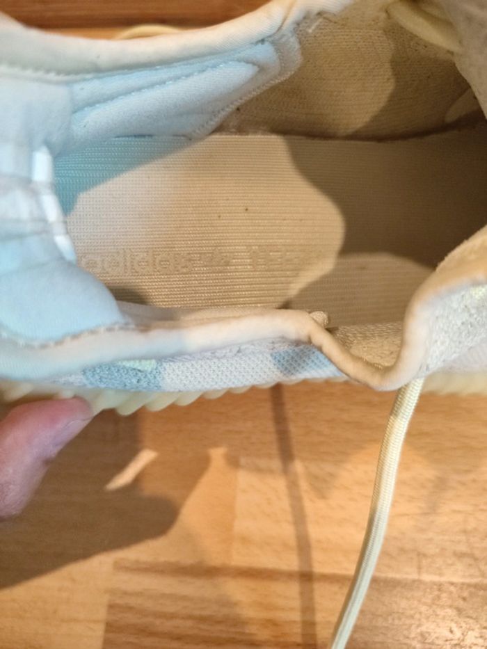 Adidas Yeezy 350 boost ref F36980 - photo numéro 5