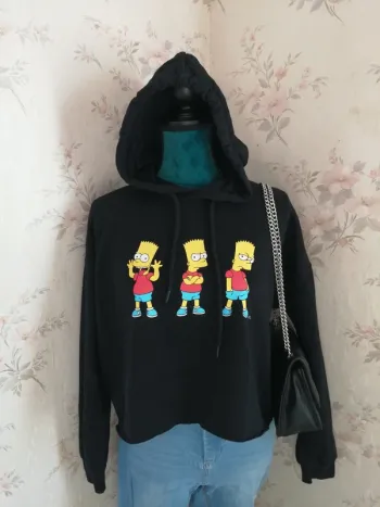 Sweat à capuche crop top noir imprimé Bart Simpson / don't call me jennyfer / (L)