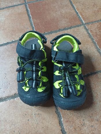 Sandales Gémo taille 25