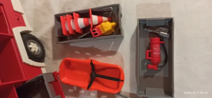 Camion de pompiers lumineux playmobil - photo numéro 4