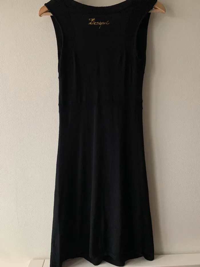 Robe noire - photo numéro 7
