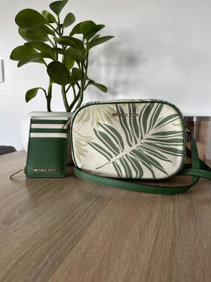 Sac à main et porte-feuille Michael Kors