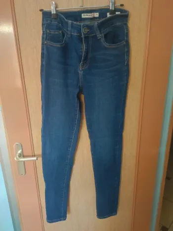 Jean skinny bleu marine