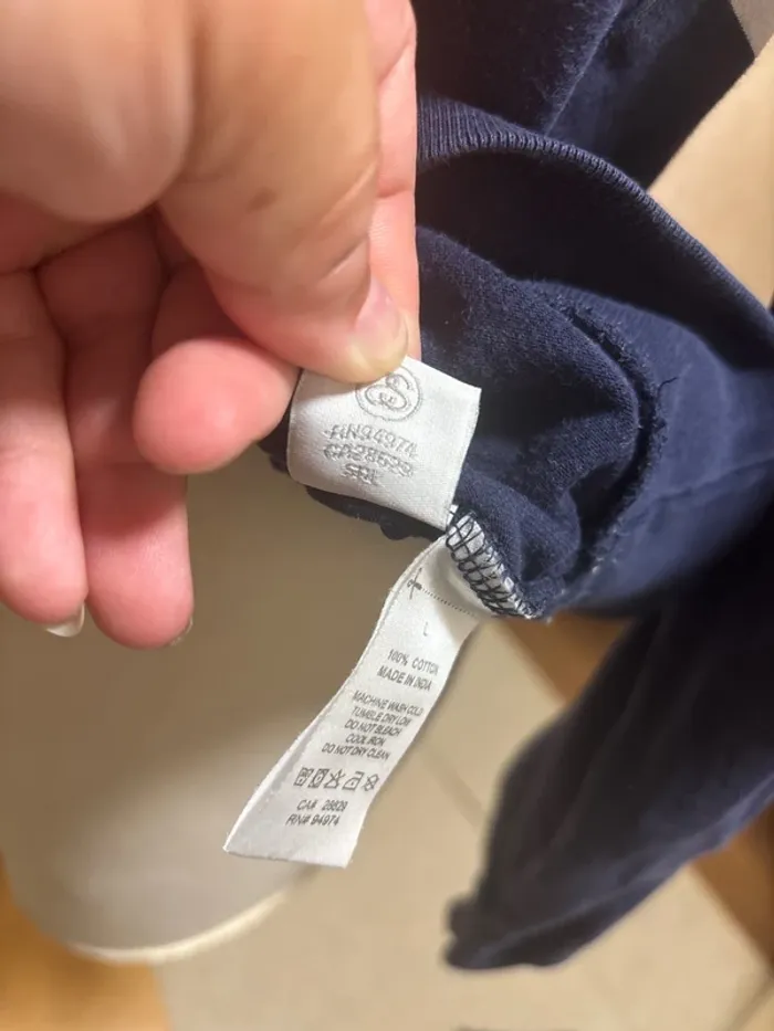 Sweat Stüssy à capuche – Blanc & Bleu marine – Taille L – Très bon état mixte - photo numéro 11