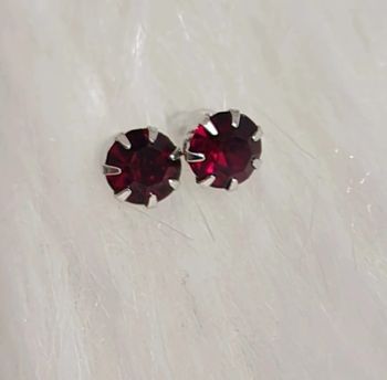 💎Boucles d’oreilles pierre Zirconium rouge💎