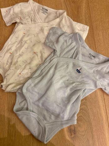 Lot 2 bodys cache cœur