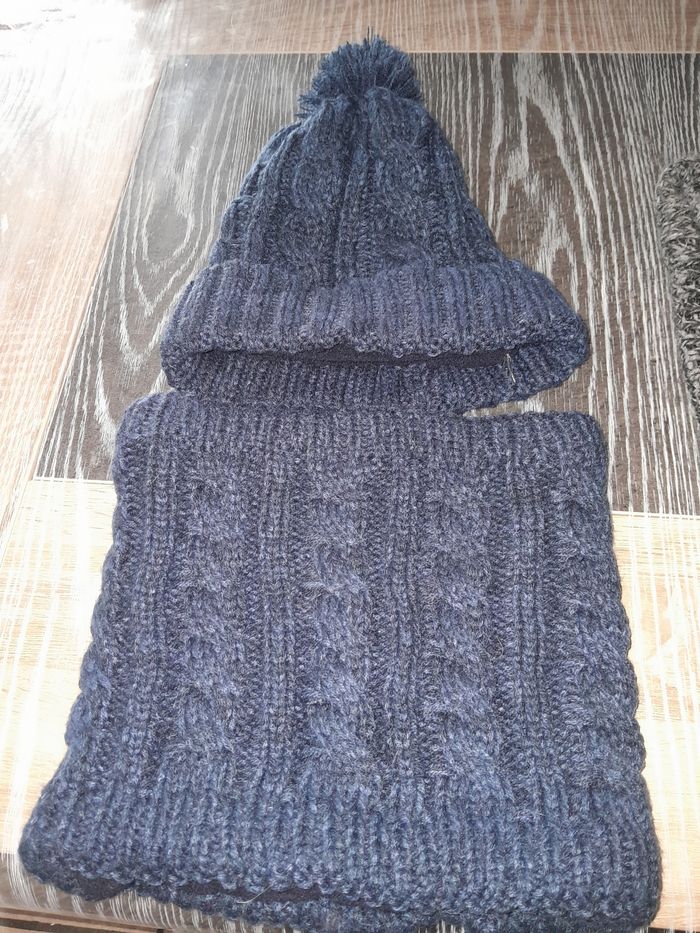 Bonnet garçon et cache cou