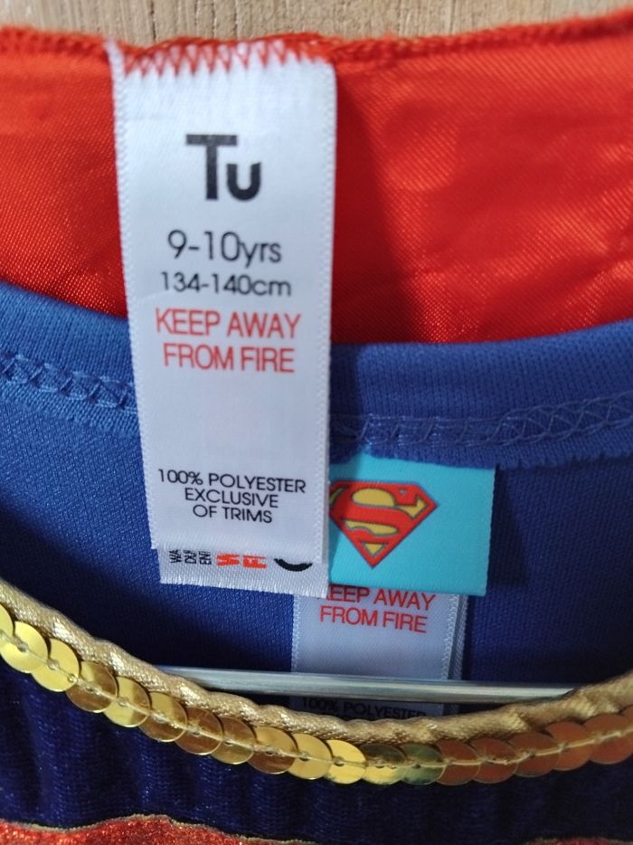 Déguisement Super Woman Robe Cape 9 - 10 ans Wonder Woman Marvel 🦸‍♀️ - photo numéro 3