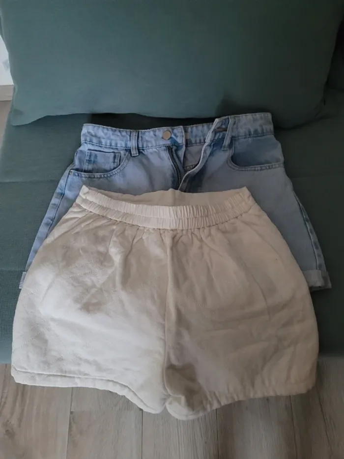 🌟 Lot 2 shorts femme MCB 36🌟