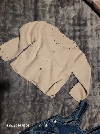 Vend lots vêtements pour bébé fille âge 18 mois.