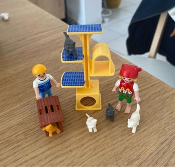 Playmobil chats