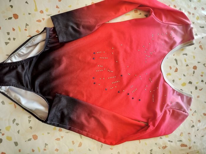 Tenue gym 6ans 2 justaucorps et 1 pantalon - photo numéro 4