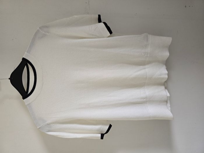 📌 Haut / Pull en Maille Fine manches courtes - photo numéro 5
