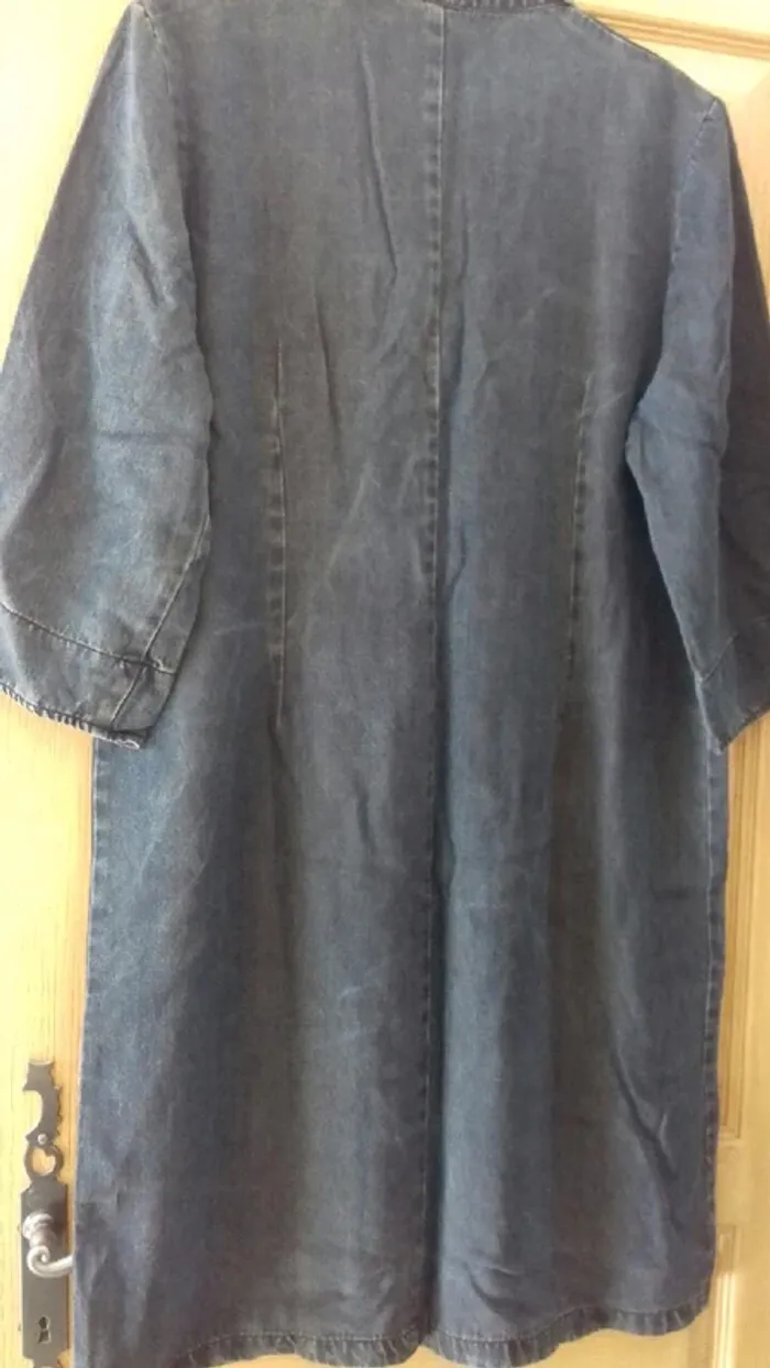 Veste/robe jean effet usé manches 3/4 taille 46 - photo numéro 3