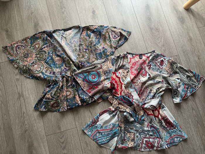 Lot de 2 tops peplum