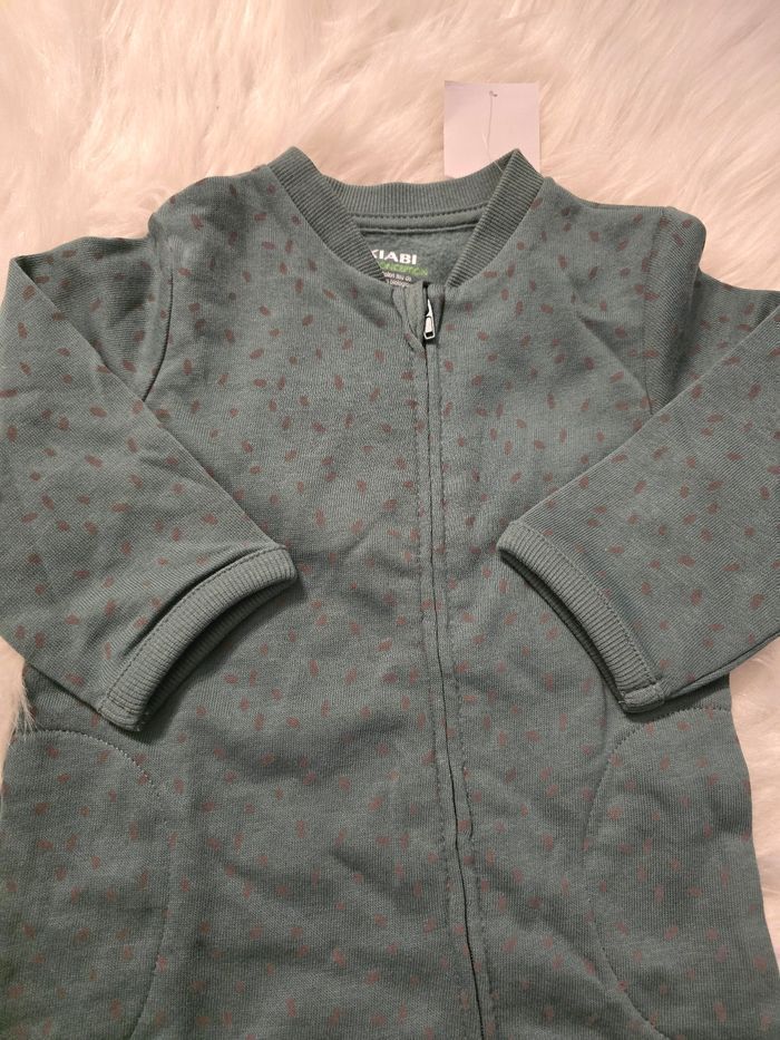 Neuf (non porté) 🏷💙😍 pyjama (intérieur polaire) 6 mois garçon 💙💙🤩🤩 - photo numéro 3