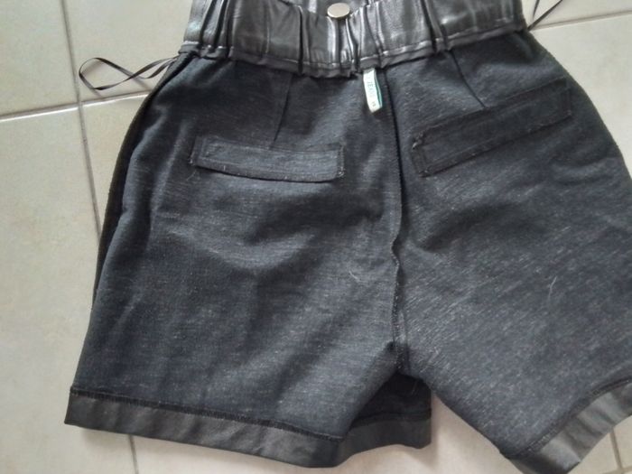 Short femme T XS noire en simili cuir - photo numéro 10