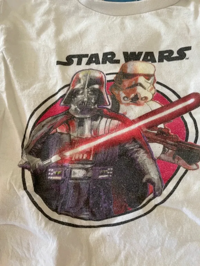 2 teeshirts Star Wars 6ans manches courtes - photo numéro 3