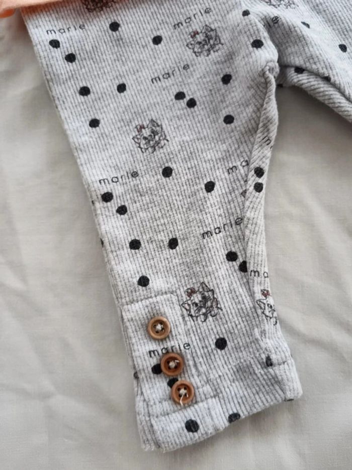 Ensemble Disney Marie 6 mois - photo numéro 3