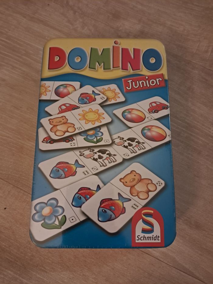 Domino junior