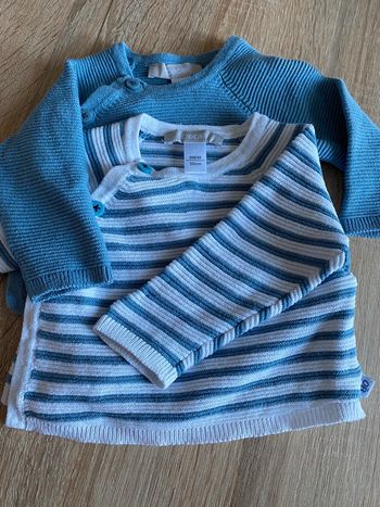 Lot de deux brassières