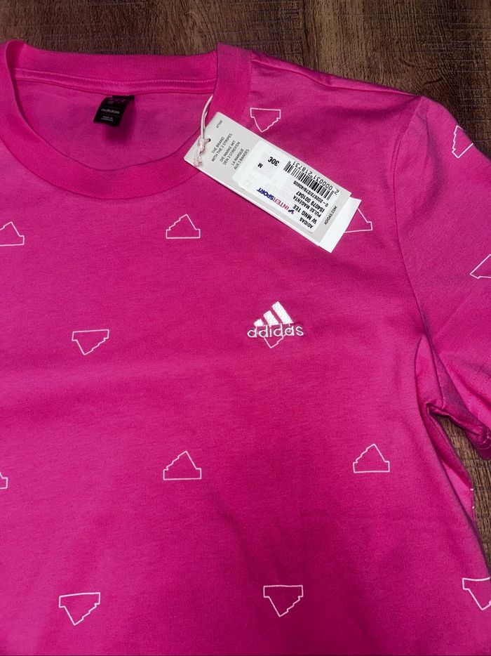 T-shirt adidas neuf taille M - photo numéro 3