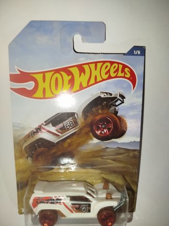 Hot Wheels Dune Crusher Série Off Road Trucks 2019